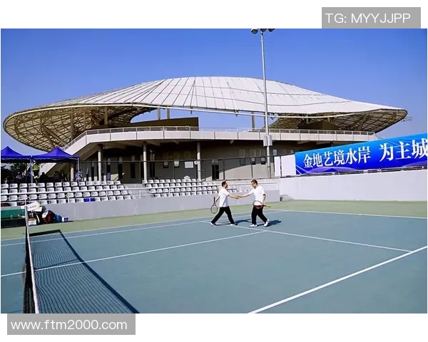 成都网球队的转型之路：从传统到现代的网球纪实探索与反思